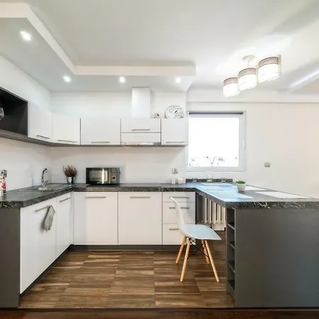 Apartament زاكوباني