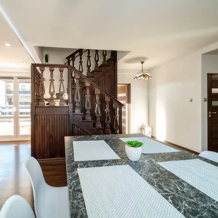 Apartament زاكوباني